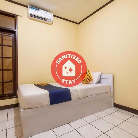 Super Oyo 2672 Bee M Syariah Hotel Bandung Buitenkant foto