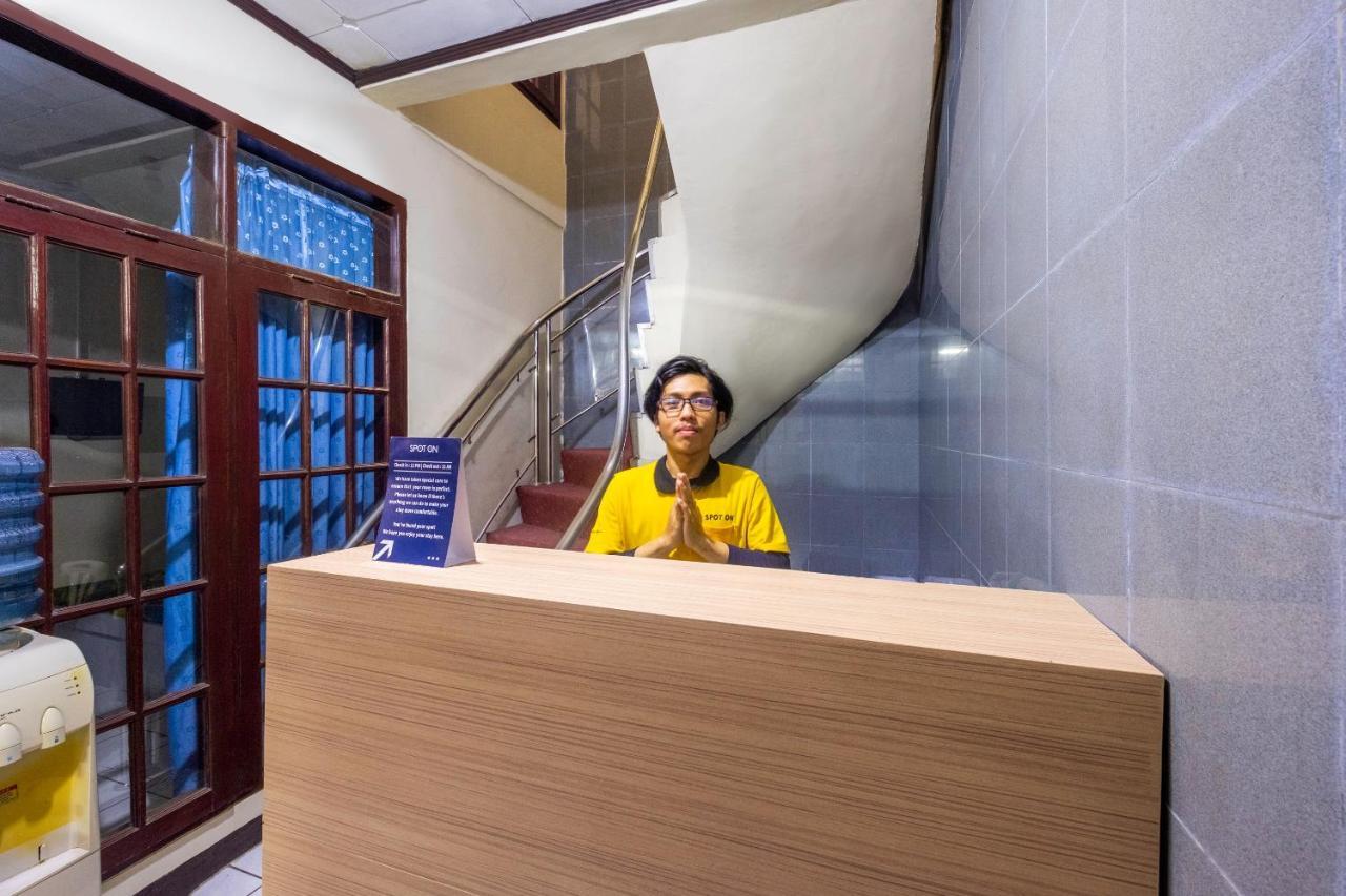 Super Oyo 2672 Bee M Syariah Hotel Bandung Buitenkant foto