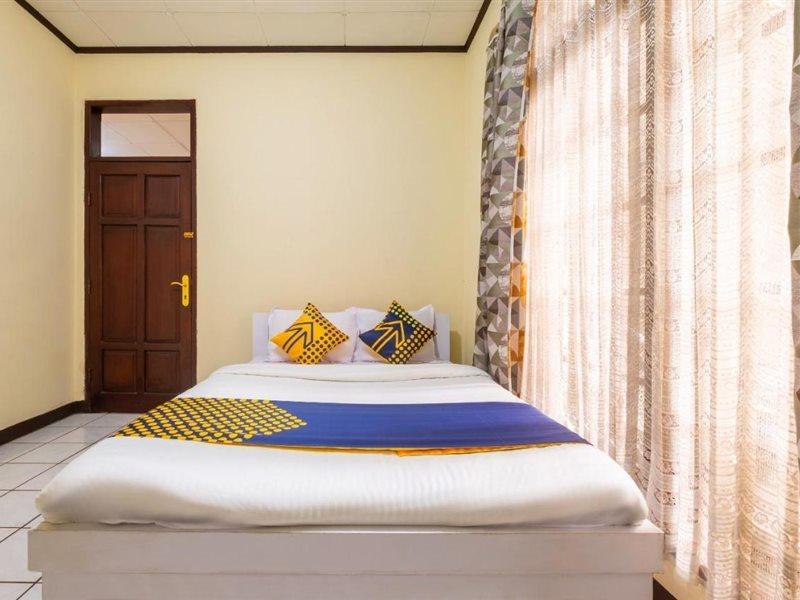Super Oyo 2672 Bee M Syariah Hotel Bandung Buitenkant foto