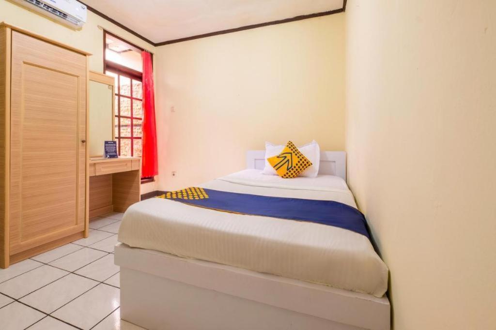 Super Oyo 2672 Bee M Syariah Hotel Bandung Buitenkant foto