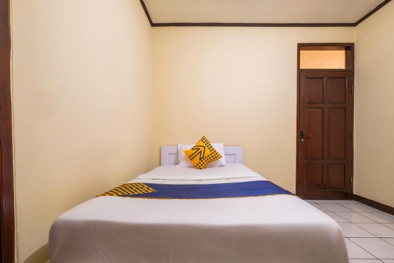 Super Oyo 2672 Bee M Syariah Hotel Bandung Buitenkant foto