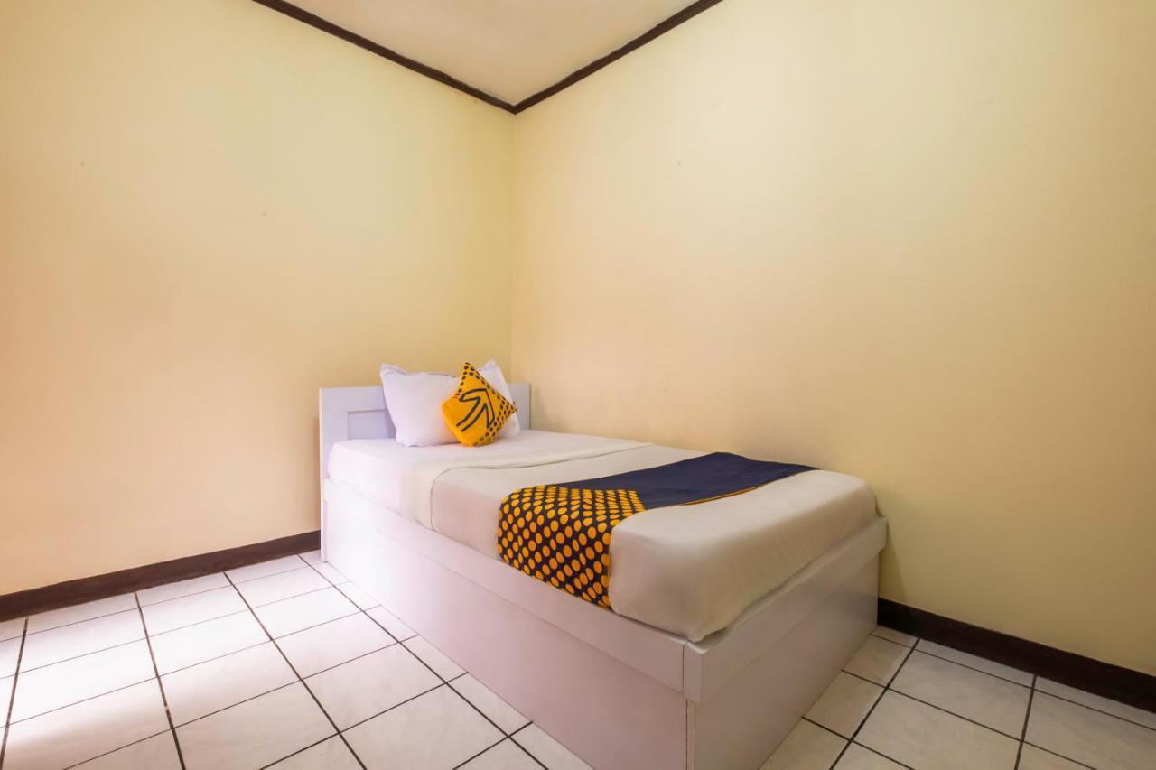 Super Oyo 2672 Bee M Syariah Hotel Bandung Buitenkant foto